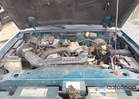 1994 Ford Ranger Super Cab из США, поврежденный, VIN 1FTCR14U9RTA81159